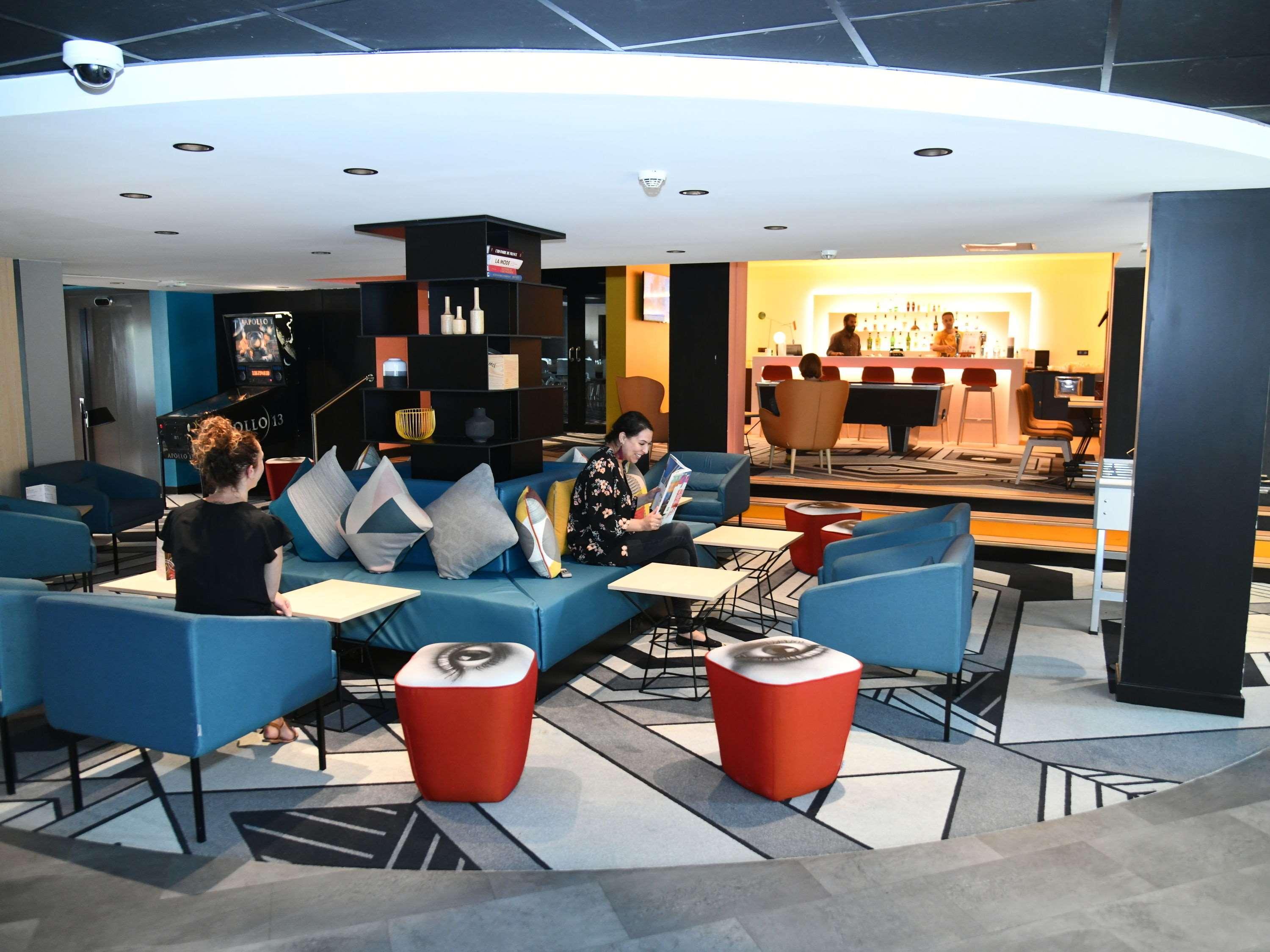 Hotel Ibis Styles Avignon Sud Exterior foto